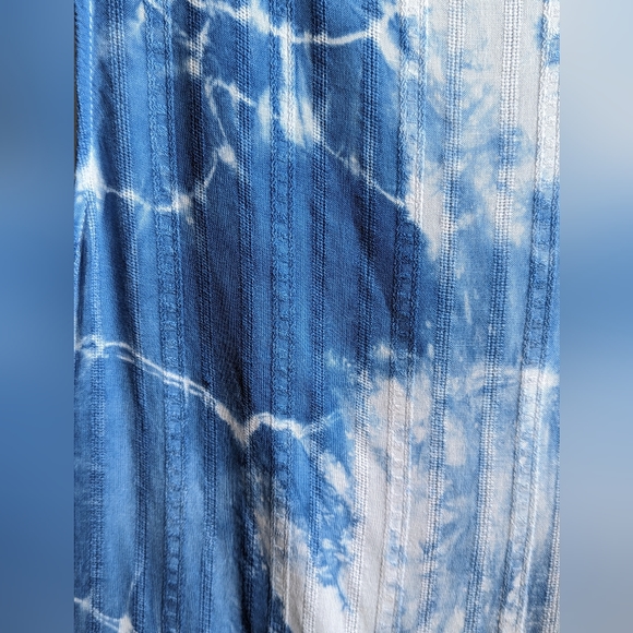 UPCYCLED hand dyed Indigo linen/rayon top Size M - Picture 3 of 6